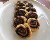Foto del paso 10 de la receta: Pan de rollitos hojaldrados con chocolate