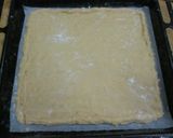 Foto del paso 6 de la receta: Pasta frola sabor a cítricos con membrillo en almíbar
