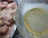 Foto del paso 1 de la receta: Filetes de pollo rebozados con salvado de avena