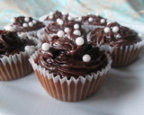 Foto del paso 11 de la receta: Magdalenas al microondas con ganache falso