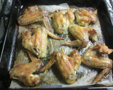 Foto del paso 7 de la receta: Alitas de pollo a la mostaza con súper guarnición