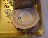 Foto del paso 16 de la receta: Arrollado de pionono con crema de pollo y huevos enteros