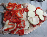 Foto del paso 5 de la receta: Palometa con verduras y patatas al horno