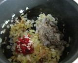 Foto del paso 3 de la receta: Berenjena rellena de huevo (monjitas simpáticas)