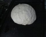 Foto del paso 2 de la receta: Pizza de levadura fresca con huevos duros