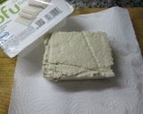 Foto del paso 1 de la receta: Chips crocantes de tofu
