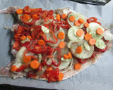 Foto del paso 6 de la receta: Palometa con verduras y patatas al horno