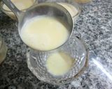 Foto del paso 3 de la receta: Flan al caramelo con topping selección