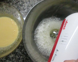 Foto del paso 3 de la receta: Tronco de árbol con nata y melocotones
