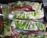 Foto del paso 3 de la receta: Vacío al horno con salsa verde de ajo y perejil 