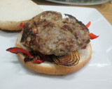 Foto del paso 4 de la receta: Hamburguesa de cerdo con verduras y huevo