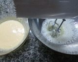 Foto del paso 3 de la receta: Tronco de árbol con crema de chocolate y cerezas