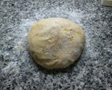 Foto del paso 5 de la receta: Pasta frola sabor a cítricos con membrillo en almíbar