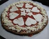 Foto del paso 7 de la receta: Pizza margarita dietética con base de atún