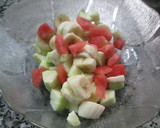 Foto del paso 3 de la receta: Ensalada de frutas de estación para tupper