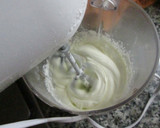Foto del paso 9 de la receta: Tronco de árbol con crema moka fácil 