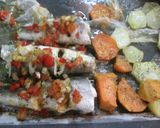 Foto del paso 6 de la receta: Pescadilla con verduritas, papas y boniatos al horno 