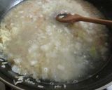 Foto del paso 3 de la receta: Arroz blanco y seco con olivas mallorquinas