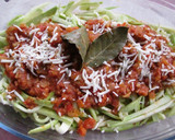 Foto del paso 9 de la receta: Espaguetis de calabacines con salsa de tomate diet