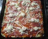 Foto del paso 8 de la receta: Pizza con jamón crudo, palmitos y salsa golf