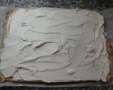 Foto del paso 10 de la receta: Tronco de árbol con nata y melocotones