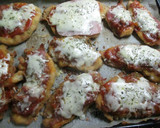 Foto del paso 9 de la receta: Milanesas con salsa de tomate, jamón y queso.