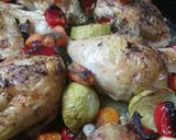 Foto del paso 7 de la receta: Presas de pollo picantes con calabacín y zanahoria al horno