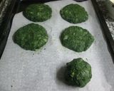 Foto del paso 5 de la receta: Hamburguesas de espinacas y almendras hechas a mano 
