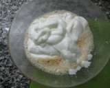 Foto del paso 3 de la receta: Arrollado de pionono con crema de pollo y huevos enteros