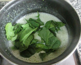 Foto del paso 6 de la receta: Crema de calabacín con brotes de espinaca