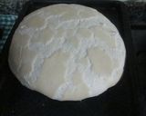 Foto del paso 3 de la receta: Pizza de levadura fresca con huevos duros