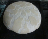 Foto del paso 3 de la receta: Pizza de levadura fresca con huevos duros