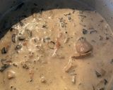 Tejszínes erdei gomba mártás recept fázis 3 fotója