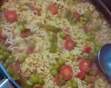 A picture of step 2 of Vegetable Maggi.