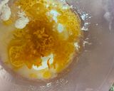 A picture of step 6 of Orange marble wheat cake.