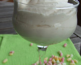 Foto del paso 3 de la receta: Crema delicada de limón y lima