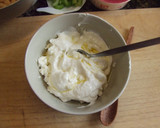 Foto del paso 2 de la receta: Ensalada de garbanzos y atún con su salsa
