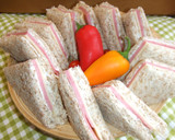 Foto del paso 3 de la receta: Sándwiches “de dedo”