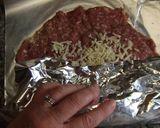 Foto del paso 6 de la receta: Rollo de carnes picadas relleno y horneado