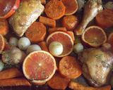 Foto del paso 4 de la receta: Pollo horneado con semilla de mostaza y naranjas sanguinas