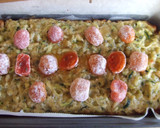 Foto del paso 6 de la receta: Budín de calabacín con frutos secos y naranjitas chinas