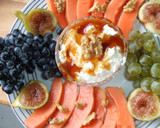 Foto del paso 3 de la receta: Frutas de estación con crema de queso de Cebreiro 