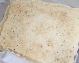 Foto del paso 4 de la receta: Hojaldrado de salchichas y cebollitas