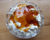 Foto del paso 2 de la receta: Frutas de estación con crema de queso de Cebreiro 