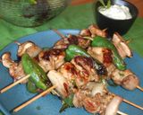 Foto del paso 4 de la receta: Brochetas de pollo al coñac con escalonias y pimientos de Couto