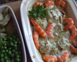 Foto del paso 5 de la receta: Dorada con salsa de almendras y langostinos
