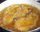 Foto del paso 5 de la receta: Milanesas de pavo al curry