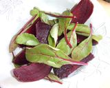 Foto del paso 1 de la receta: Ensalada roja con semillas de chía