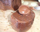 Foto del paso 2 de la receta: Pastelitos de chocolate rellenos de frambuesa