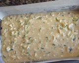 Foto del paso 5 de la receta: Budín de calabacín con frutos secos y naranjitas chinas
